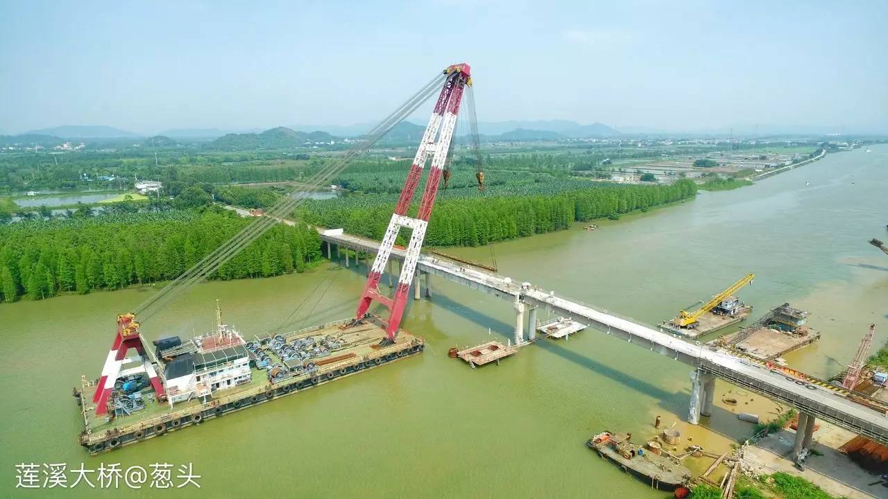 蓮溪大橋最新動態(tài)揭秘，全面評測與詳細(xì)介紹