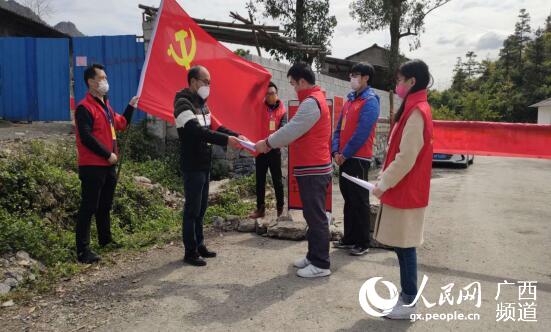 南丹疫情下的勵志之光，學(xué)習(xí)鑄就自信，共筑美好未來