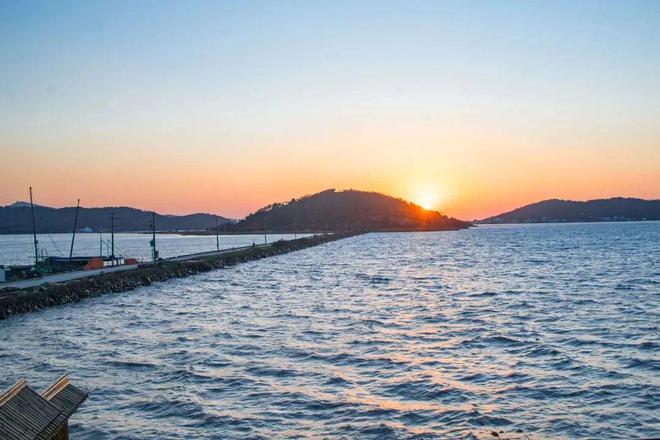 通光秘境探索，尋找內(nèi)心平靜的旅行之旅