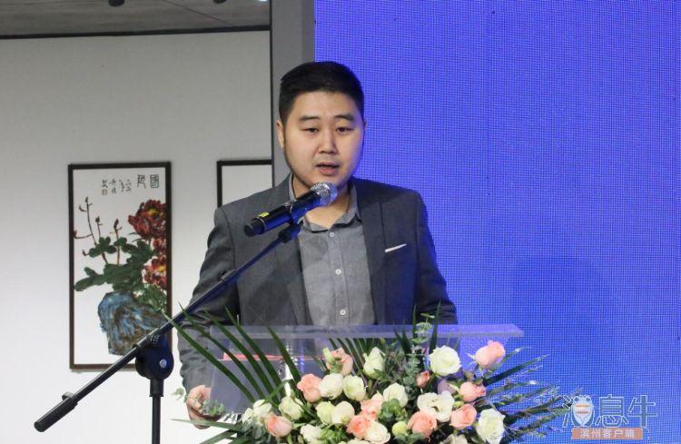 最新玻璃險(xiǎn)，突破常規(guī)，重塑自信，閃耀人生舞臺(tái)