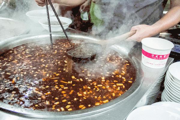 雙溝房價動態(tài)，小巷深處的獨(dú)特環(huán)境與特色小店的隱秘寶藏體驗